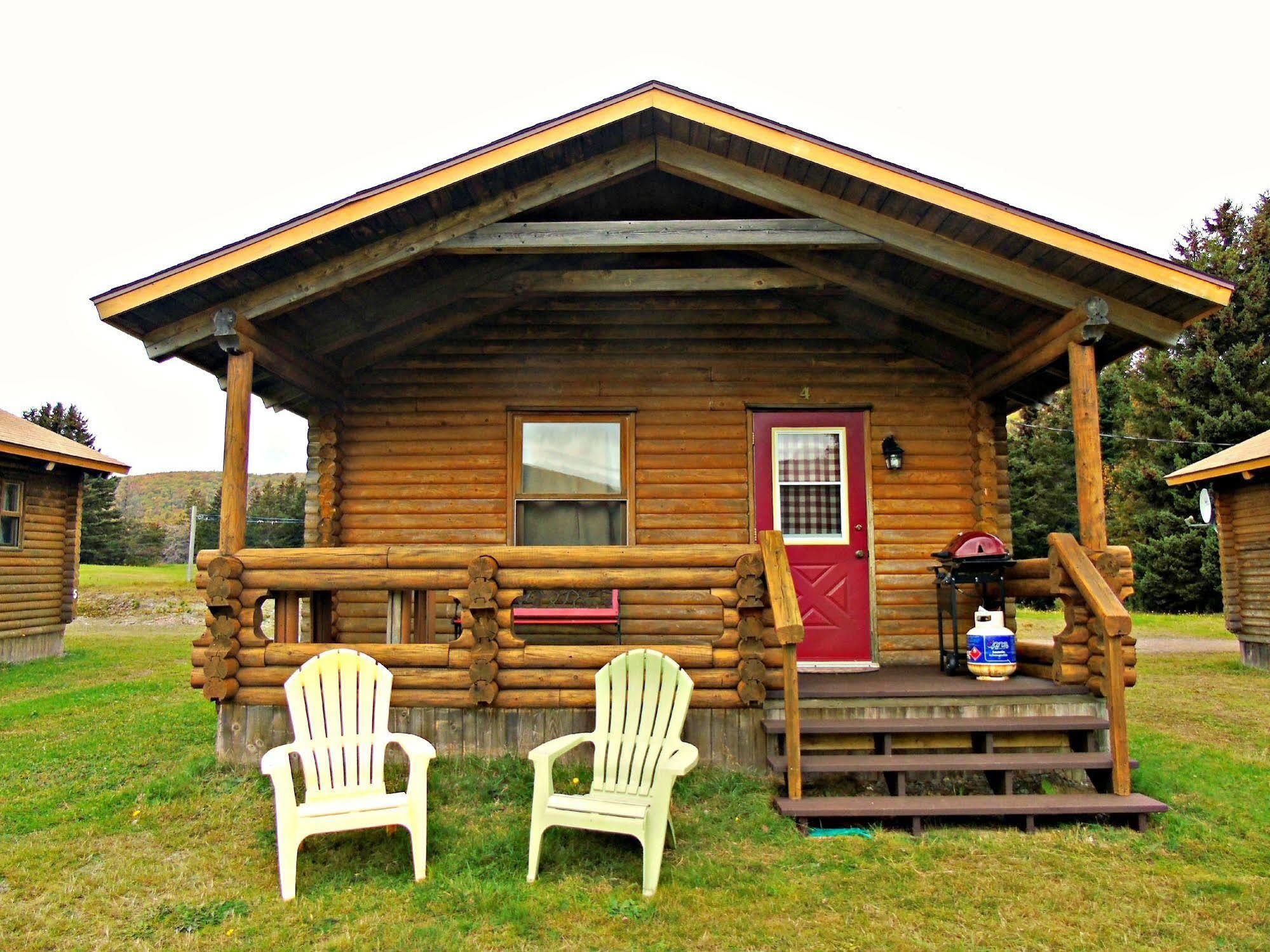 Cajun Cedar Log Cottages Margaree Forks Екстериор снимка