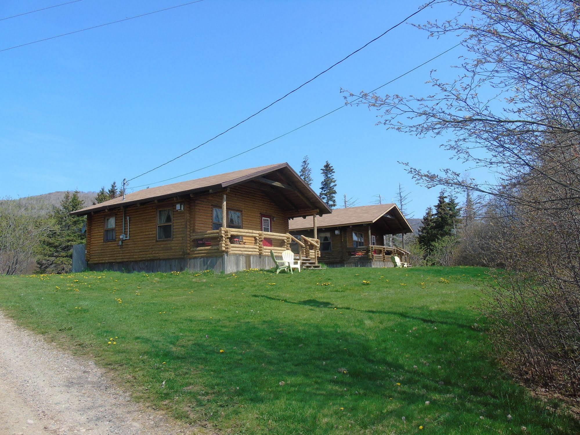 Cajun Cedar Log Cottages Margaree Forks Екстериор снимка