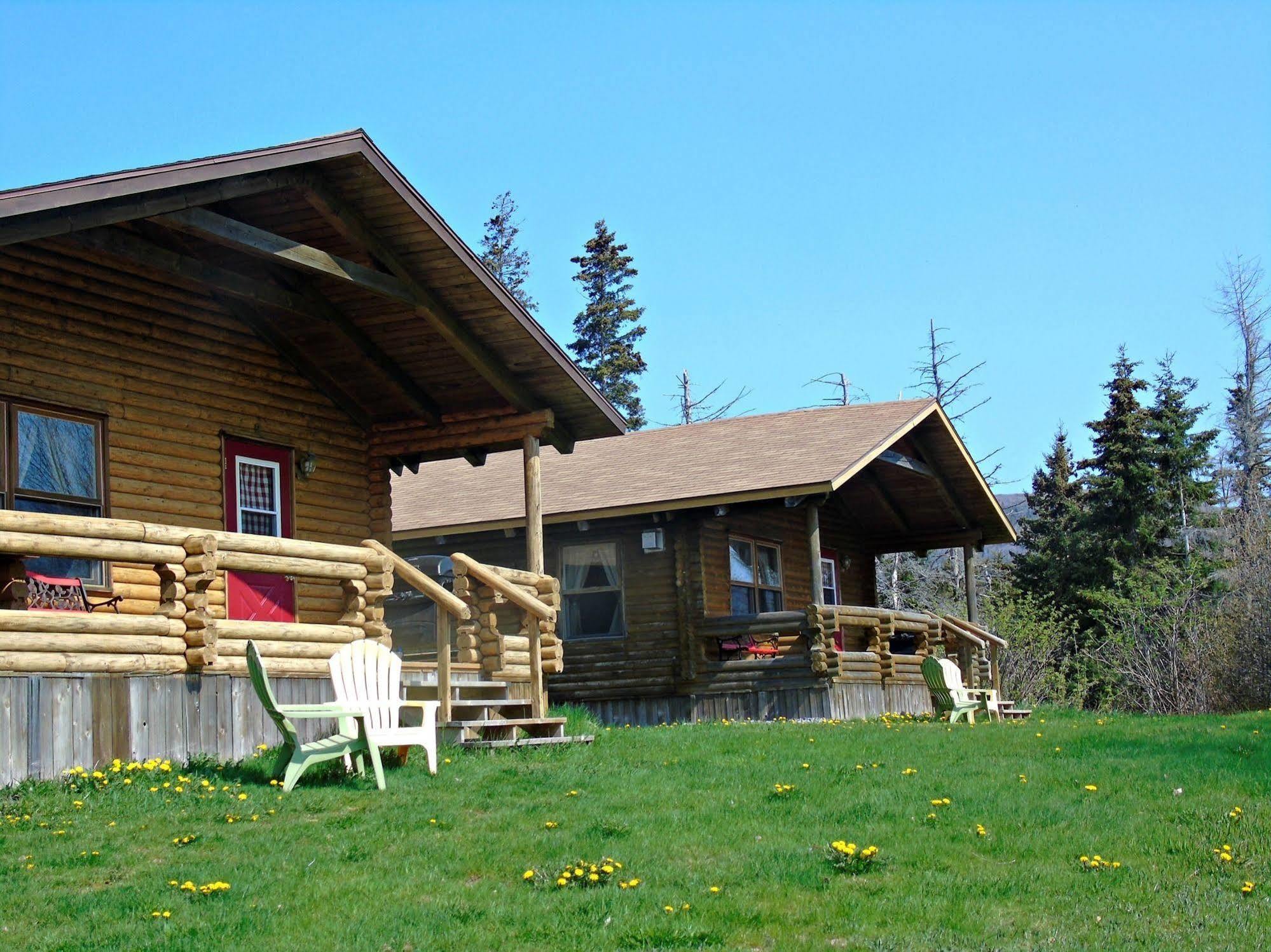 Cajun Cedar Log Cottages Margaree Forks Екстериор снимка